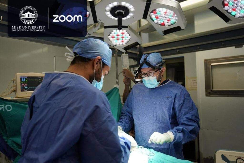 منصة Zoom تعقد شراكة استراتيجية من جامعة مصر للعلوم والتكنولوجيا لتقديم خاصية البث الحي المباشر للجراحات الطبية