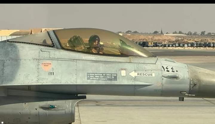 أول سيدة أردنية تقود مقاتلة أف 16