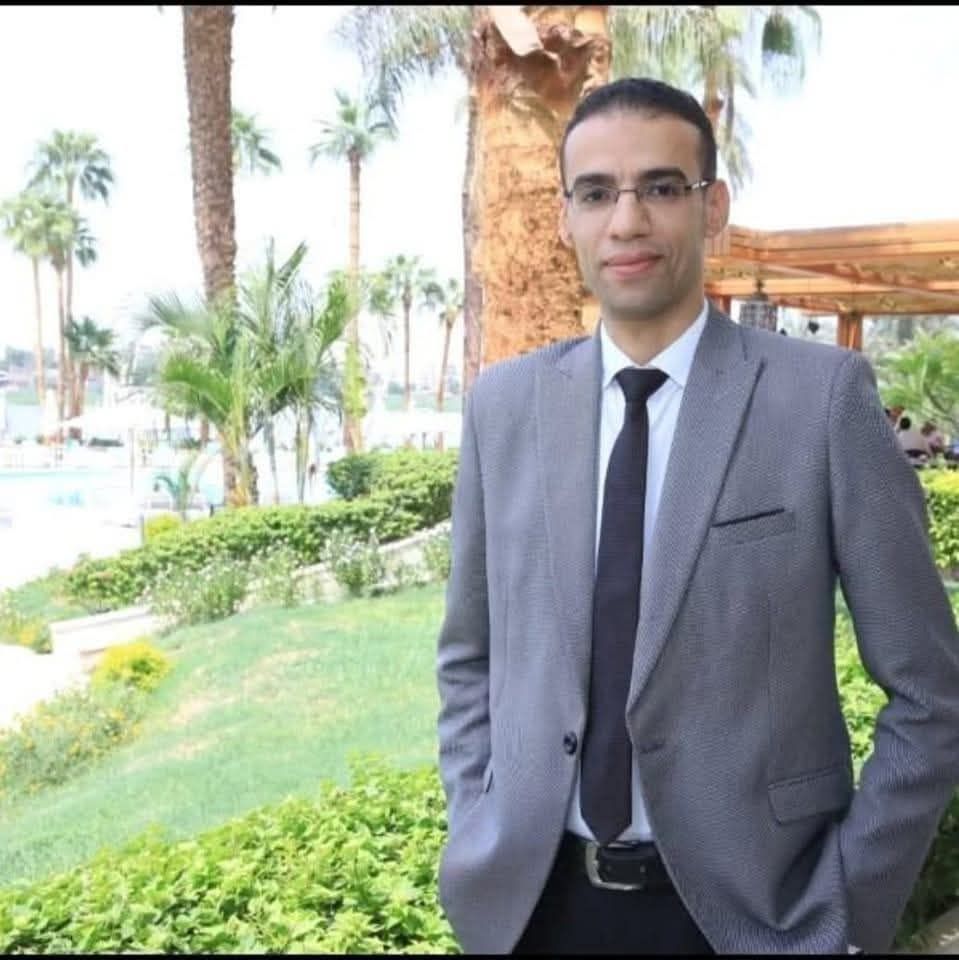الخبر الفورى ينعى محمد كامل مدير العلاقات العامة بديوان محافظة سوهاج 
