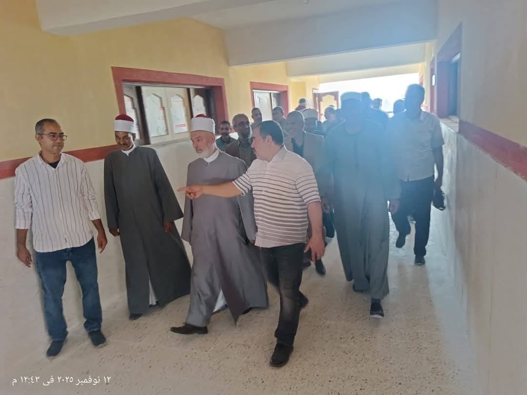 رئيس سوهاج الأزهرية يشهد استلام معهد فتيات الزوازية الإعدادي الثانوي