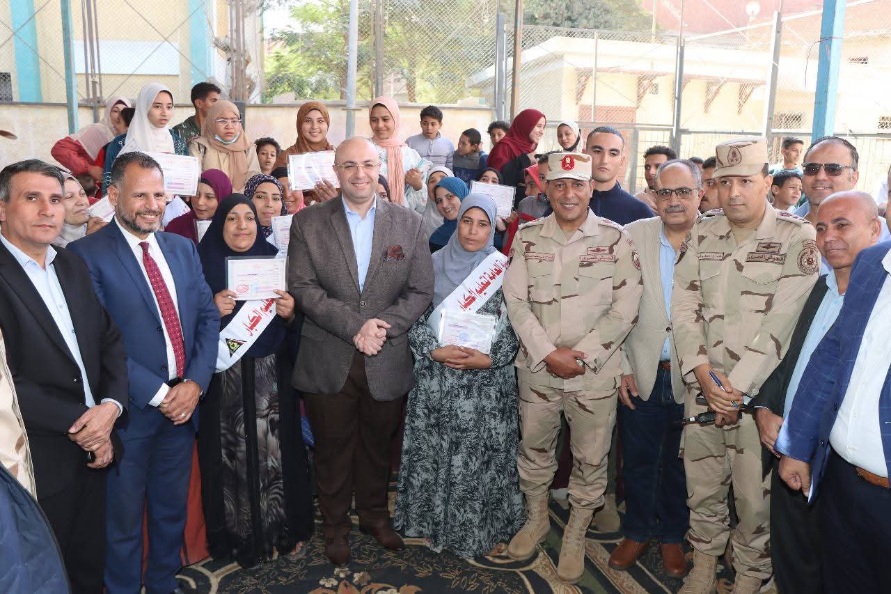 بالصور.. نجاح كبير للقافلة الطبية المجانية الشاملة لخدمة أهالي ناصر والواسطى