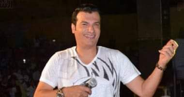 إيهاب توفيق يسافر إلى أمريكا لإحياء حفل غنائي جديد
