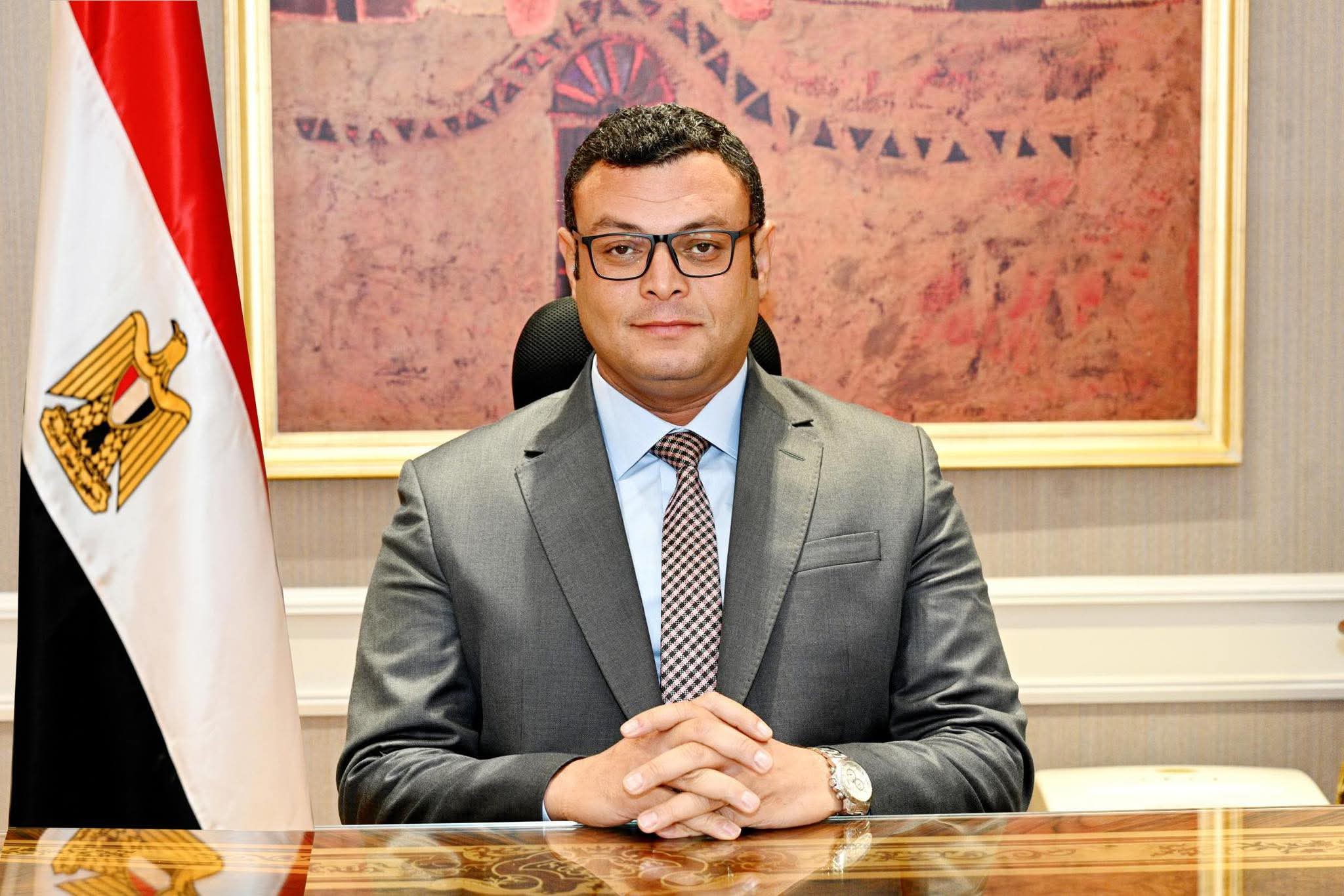  وزير الإسكان والمرافق والمجتمعات العمرانية الجديدة يصدر حركة تغييرات كبرى 