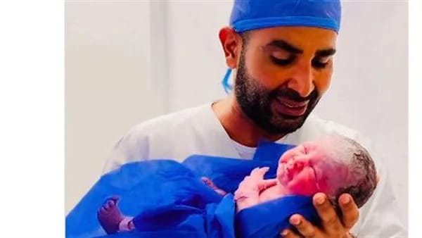 تتربى في عزك يا غالي ٠٠ راندا البحيري تهنيء أحمد سعد بمولودته الجديدة مريم 