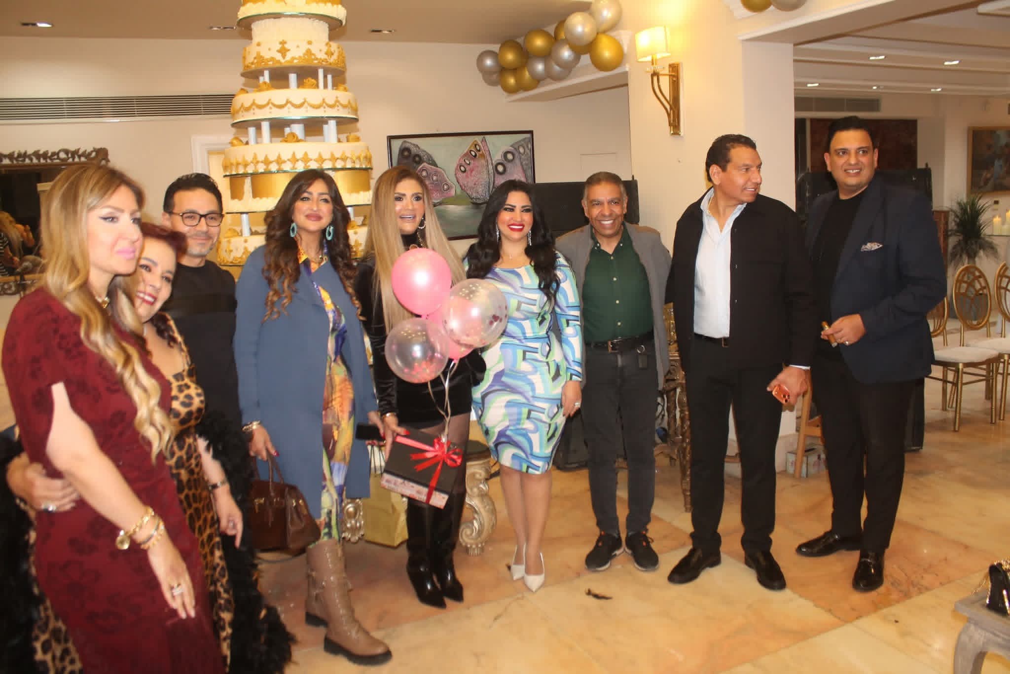 نجوم الفن والمجتمع يتألقون في حفل عيد ميلاد سيدة الأعمال ميرفت عطالله