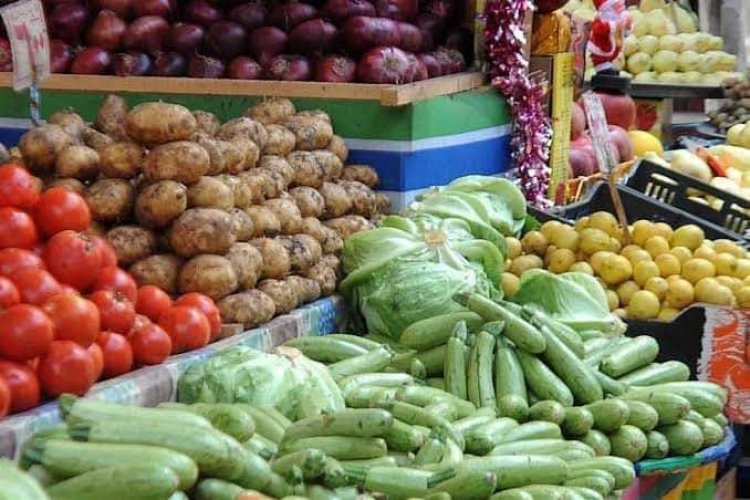 24 يونيو 2024.. أسعار الخضروات والفاكهة بسوق العبور للجملة اليوم