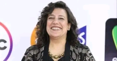 سما إبراهيم تقدم مسرحية 