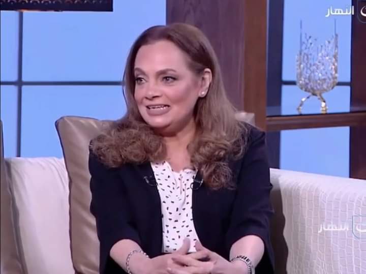 مفيدة شيحة لـ عفاف رشاد: أنتِ قمر وأحلى من الصور بكتير