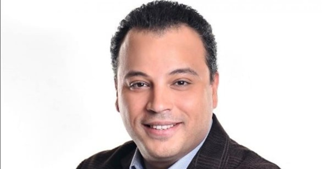 تامر عبد المنعم يهاجم ياسمين عز: عيب الكلام اللى بتقوليه اختشى