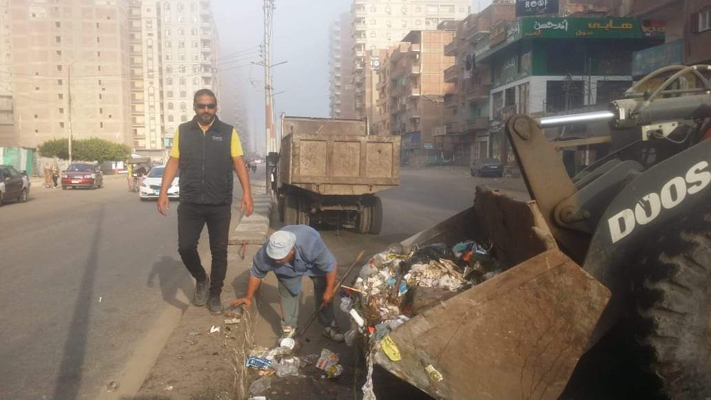 تكثيف اعمال النظافة بمدينة الزقازيق عاصمة الشرقية