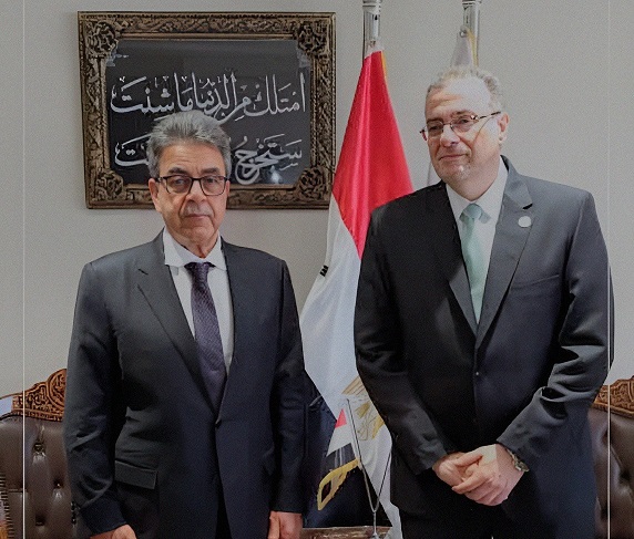 نقابة البيطريين تبحث مع التنظيم والإدارة ملفات الأحكام والتظلمات واتفاق على تعيين 4760 طبيبا