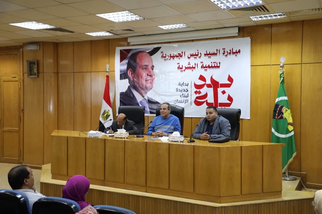 محافظ المنيا يوجّه بتعزيز قيم وممارسات المواطنة وتكامل الجهود بين مؤسسات الدولة والمجتمع المدني