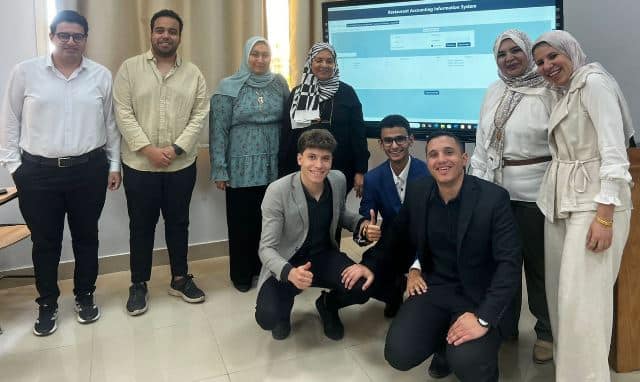 طلاب الجامعة المصرية الروسية يصممون نظام معلومات محاسبى متكامل