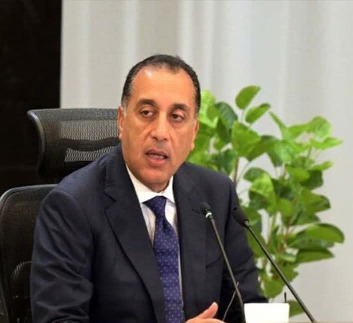 رئيس وزراء مصر يطمئن المواطنين: لدينا احتياطيات استراتيجية من السلع بما يكفى حاجة الاستهلاك المحلى