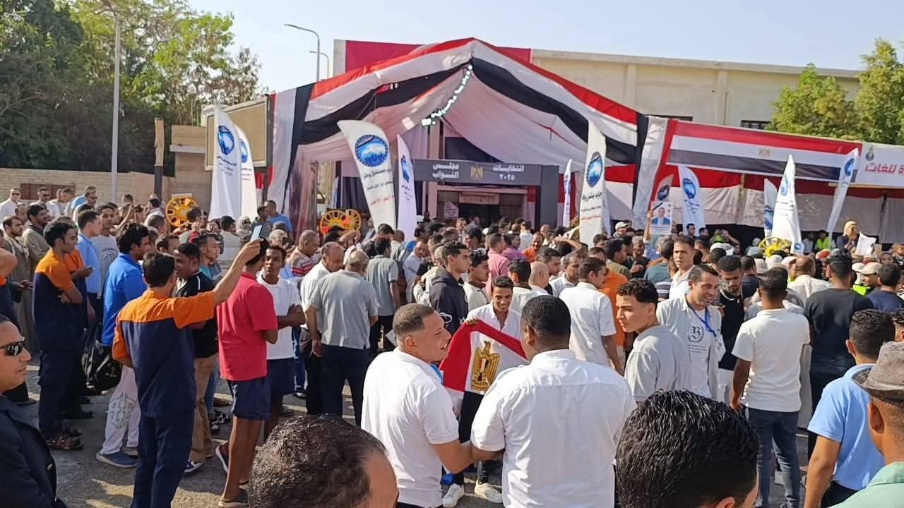 تقرير سير الانتخابات اليوم الثانى للانتخابات بمحافظه البحر الاحمر    