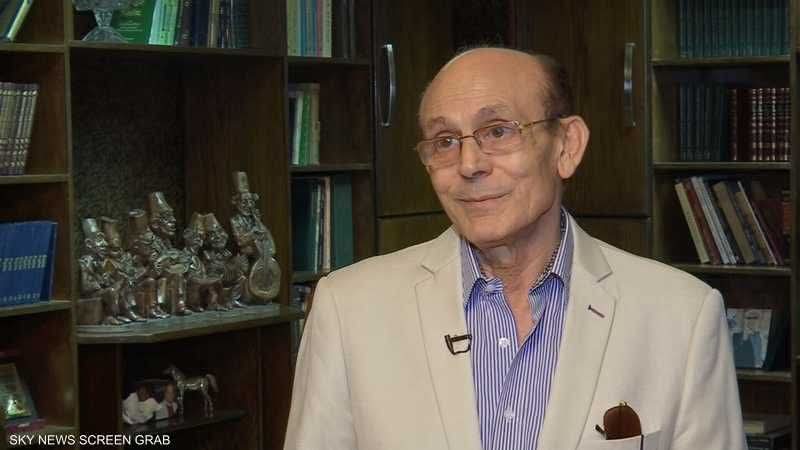 أشرف زكي يكشف حقيقة وفاة محمد صبحي وتطورات حالته الصحية  