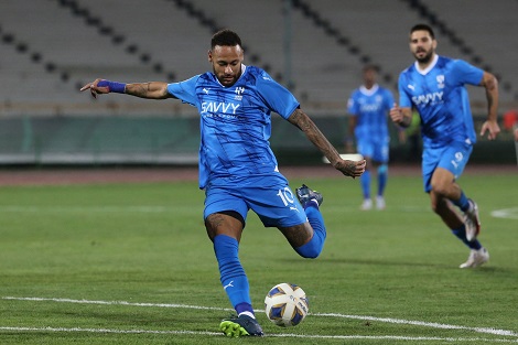 الهلال يرد على أنباء فسخ التعاقد مع نيمار