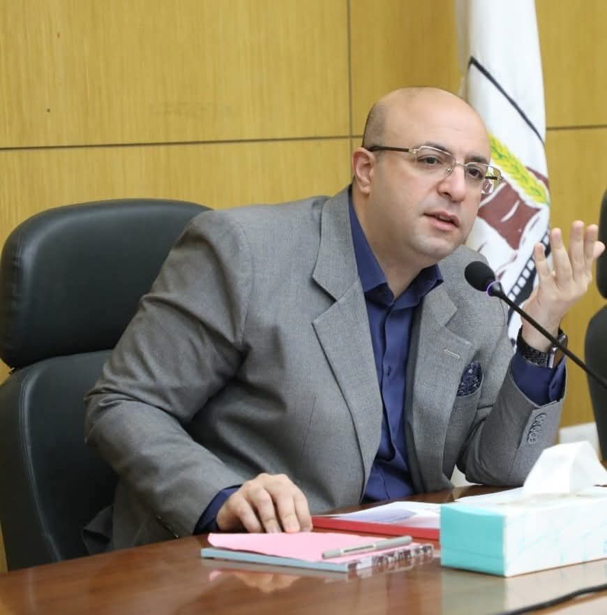 محافظ بني سويف يتابع الإجراءات وحلول منفذة حيال مشكلات المواطنين