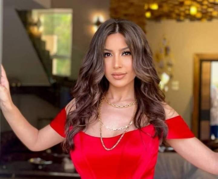 جنات تروّج لـ حفلها الجديد ب دار الأوبرا : مستنياكم