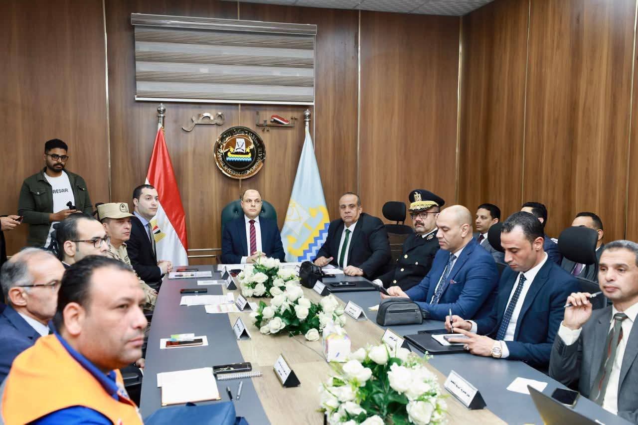محافظ كفرالشيخ يترأس غرفة العمليات الرئيسية في اليوم الثاني لانتخابات النواب 2025.. داعياً الناخبين للمشاركة فى صناعة المستقبل