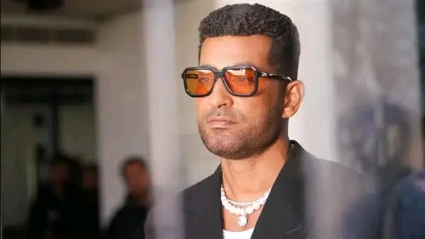 «خليتوا شكلنا رجعي» ٠٠ عمرو سعد يهاجم الموسيقيين بسب حفل ترافيس سكوت