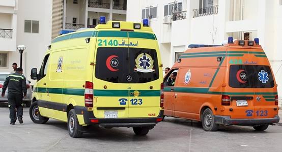 إصابة 13 شخصا في انقلاب ميني باص بطريق رأس غارب- الزعفرانة