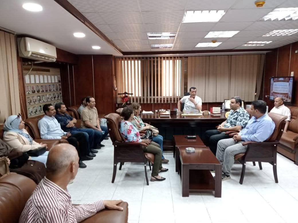 مدير تعليم سوهاج يصدر تعليمات مشددة لمتابعة كاميرات المراقبة بلجان الثانوية العامة
