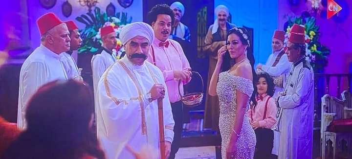 الحلقة الأولى مسلسل الكبير أوى 7  .. الراقصة لورديانا تظهر مع أحمد مكى ويحلم بالزواج منها