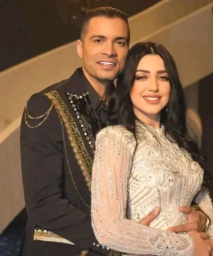 زوجة حسن شاكوش تتهمه بالسب والقذف والاستيلاء على ملابسها الخاصة