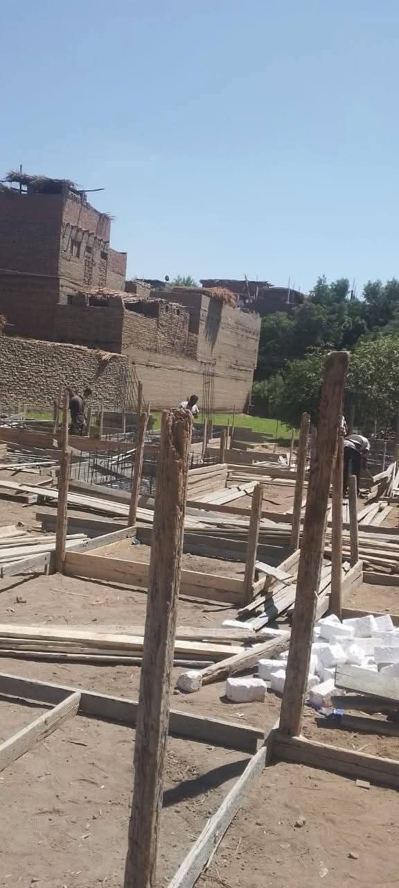 إزالة فورية لحالتين تعدي على الأراضي الزراعية في قرية بني حميل والسمطا بالبلينا