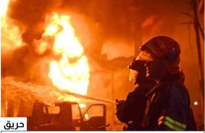 السيطرة على حريق شب داخل معرض سيارات ب6اكتوبر