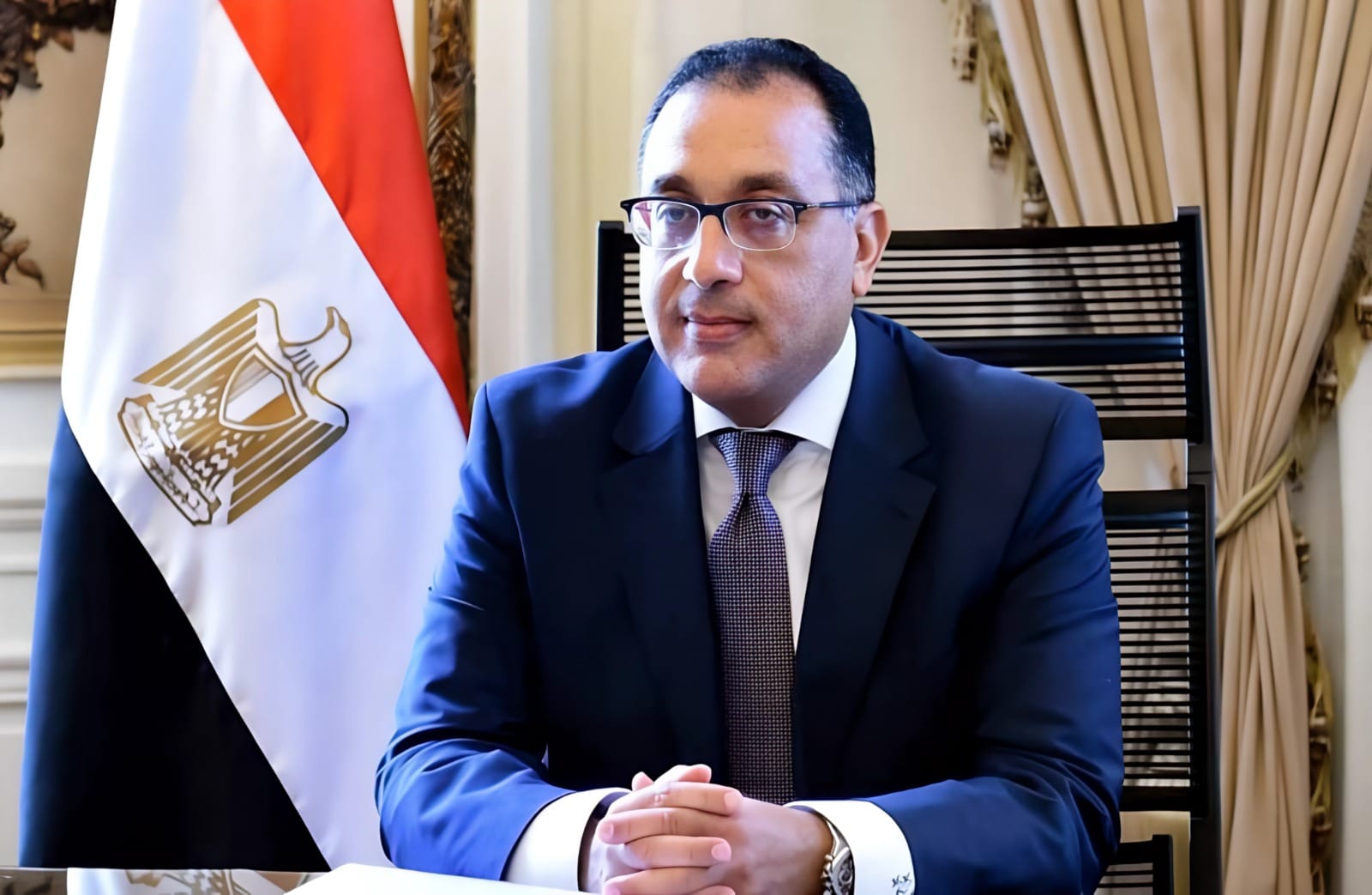 محافظ سوهاج يهنئ رئيس مجلس الوزراء بمناسبة حلول العام الهجري الجديد