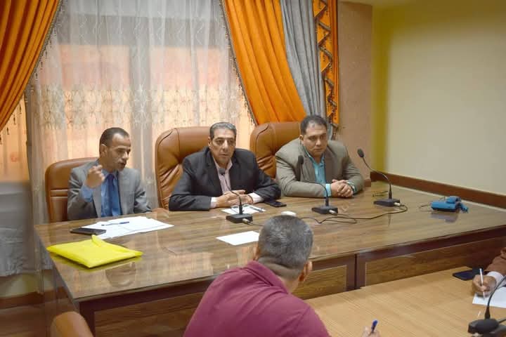  وكيل تعليم جنوب سيناء يناقش الاستعدادات لامتحانات الدبلومات الفنية والثانوية العامة 
