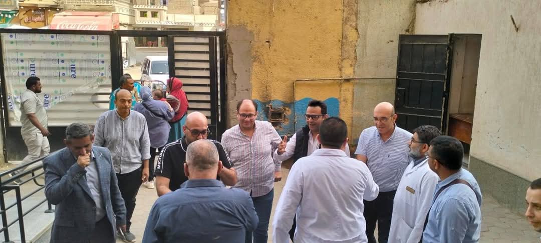 وفد وزاري من قطاع الطب العلاجي يشيد بجهود مديرية الصحة بسوهاج