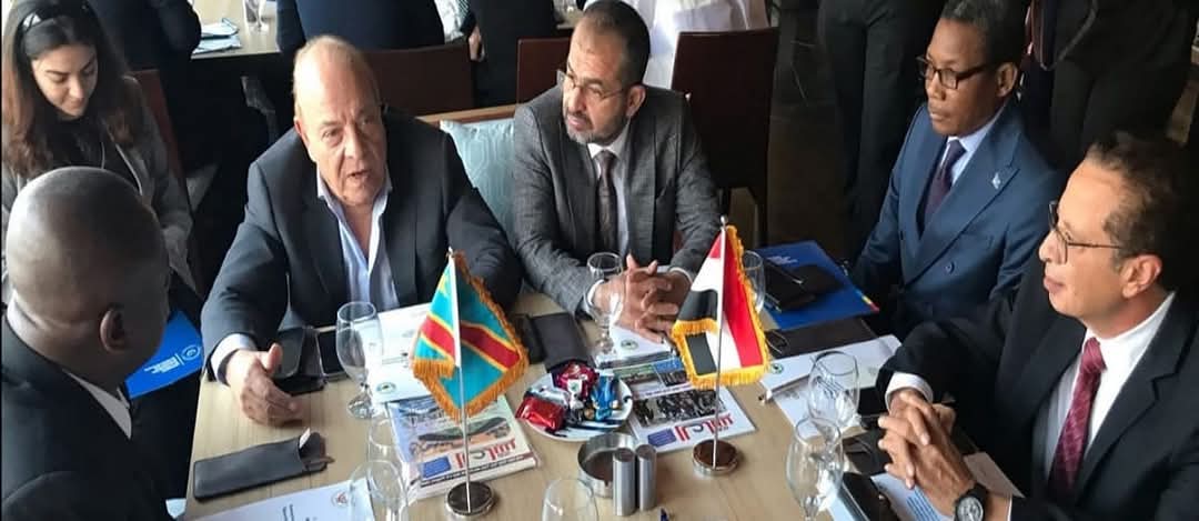 مستثمري العاشر  توقع بروتوكول تعاون مع سفارة الكونغو الديمقراطية بالقاهرة لفتح آفاق جديدة للاستثمار