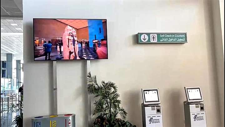 عرض أفلام ترويجية للمتحف القومي للحضارة  بصالات مطار سفنكس الدولي