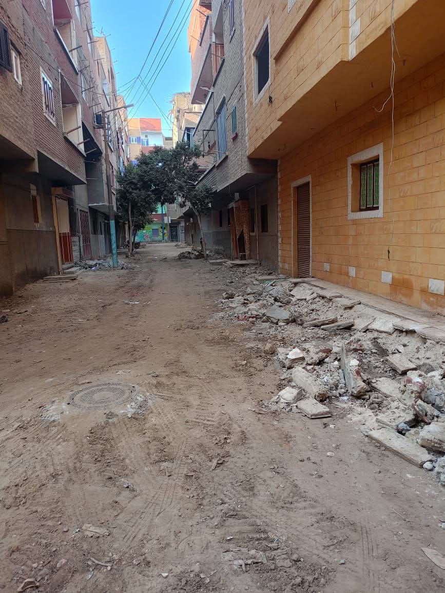 محافظ أسيوط: توسعة وتسوية شوارع ديروط استعدادًا لتركيب بلاط الإنترلوك ضمن خطة التطوير  