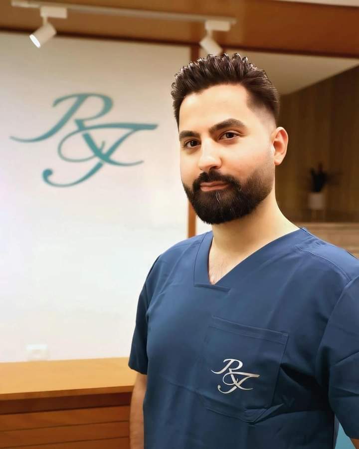 أحمد مروان من أضواء الشُهره في أرب ايدول إلى طبيب مشهور في العلاج الطبيعي