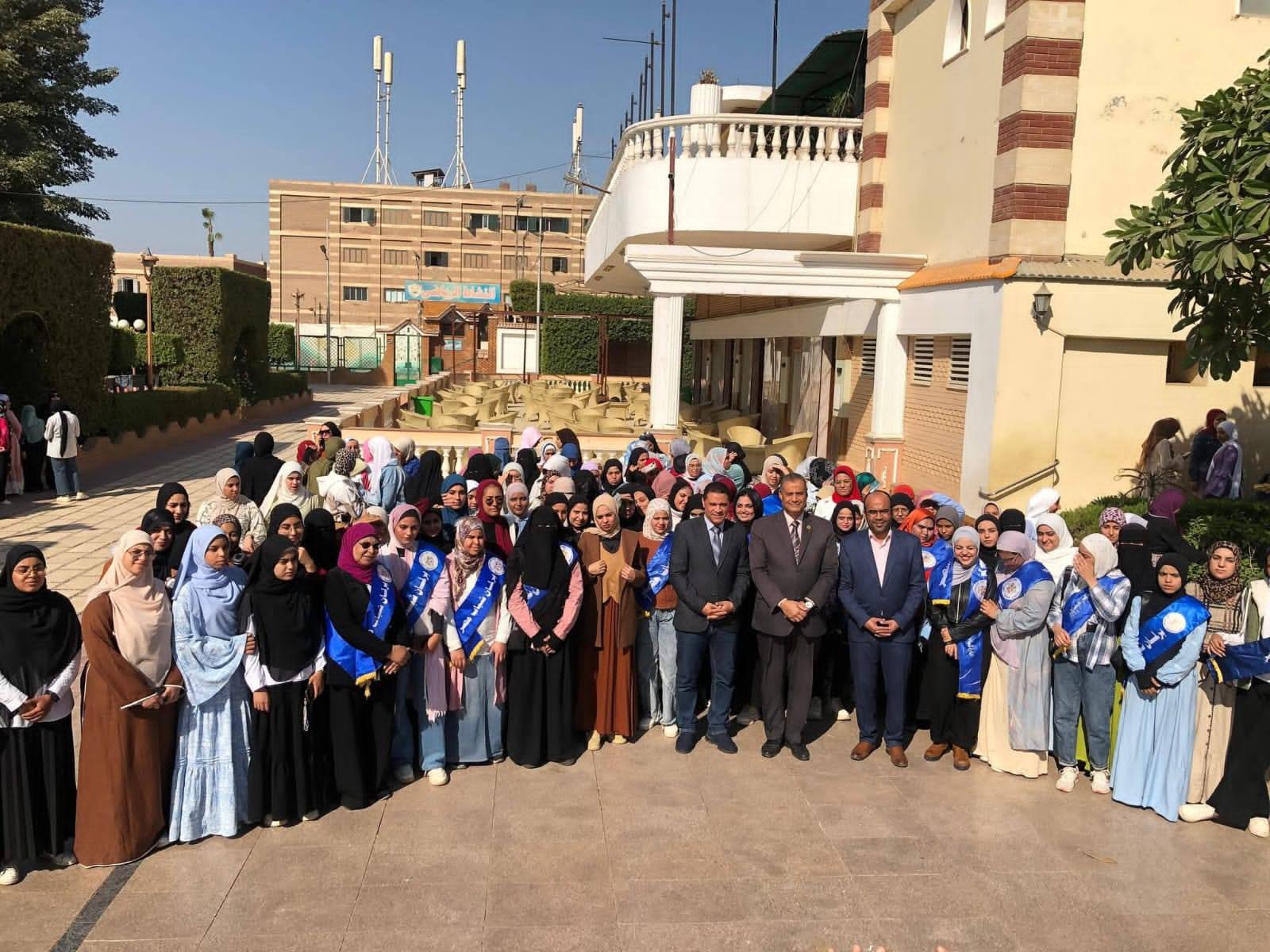 محافظ أسيوط: مديرية الشباب والرياضة تنظم لقاء حواري للتوعية بالأمن القومي تحت شعار 