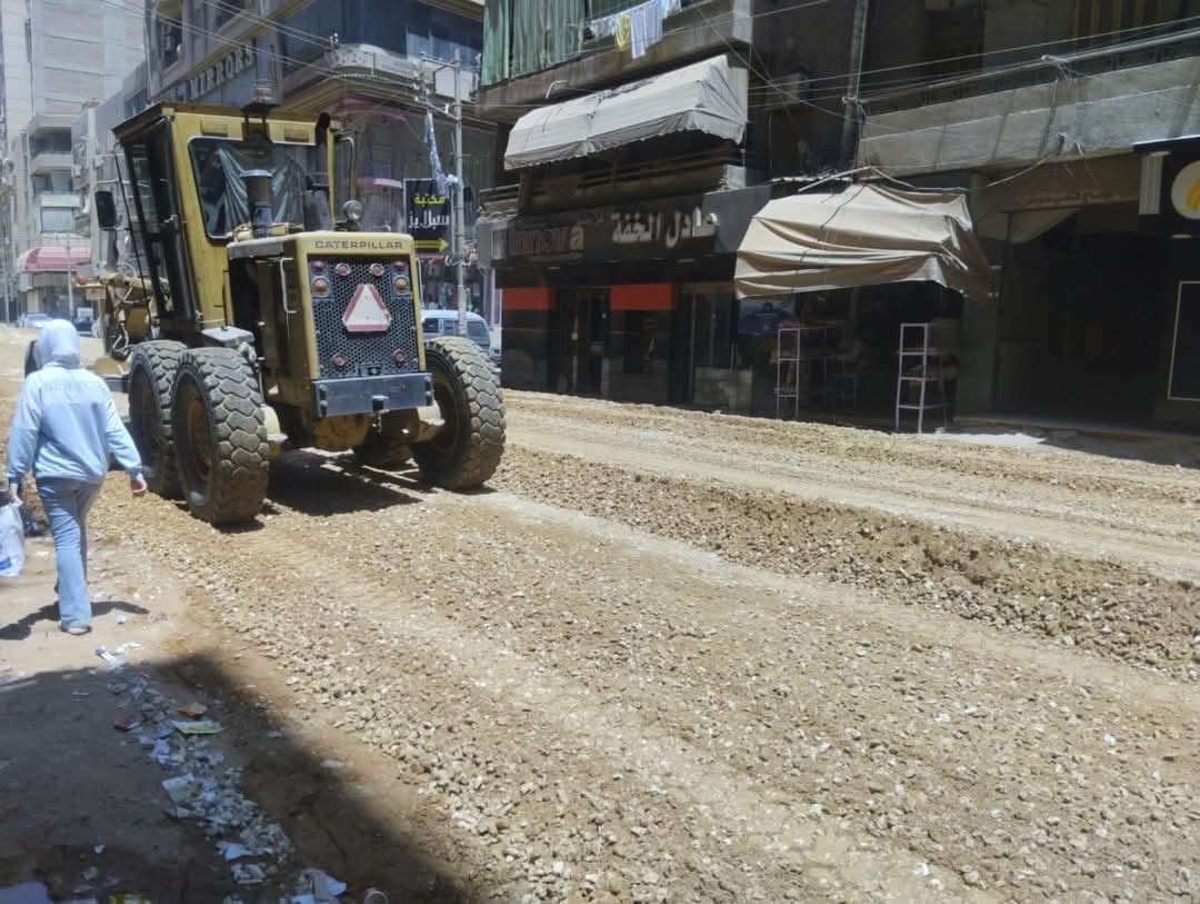الغربية تواصل تطوير المحلة.. ورصف الجلاء بمواصفات حضارية