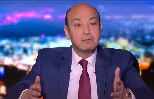 الاعلامي عمرو أديب يفتح النار على الغَرب بعد تجاهل زلزال سوريا 