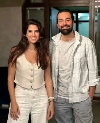 أحمد حاتم  ينشر صوره مع كارمن بصيبص من كواليس فيلم حدوتة الأيام الباقية