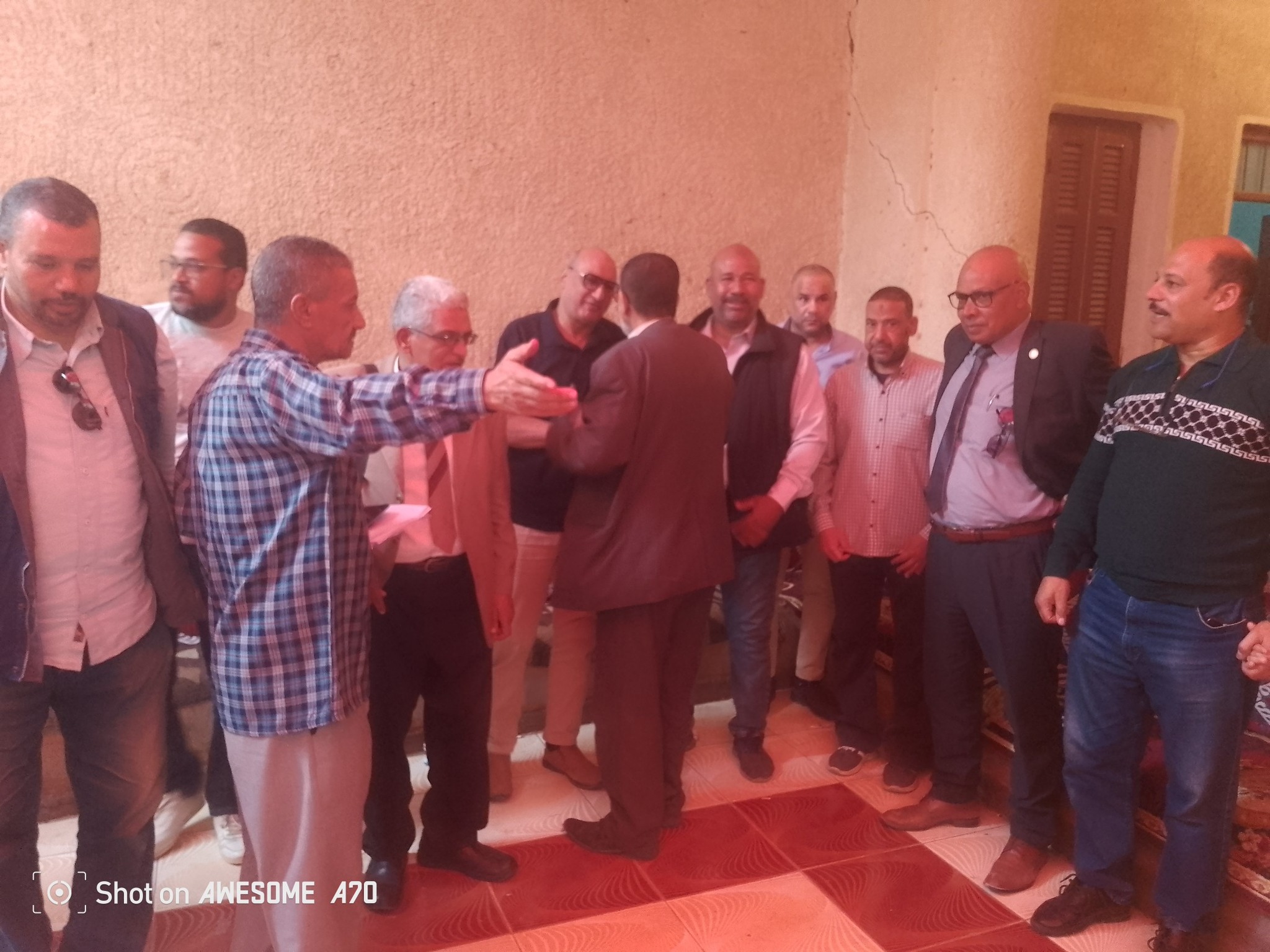 الخبر الفورى يهنئ الأستاذ احمد اسماعيل بكوري والعائلة الكريمة بباصونة بمناسبة زفاف شقيقه