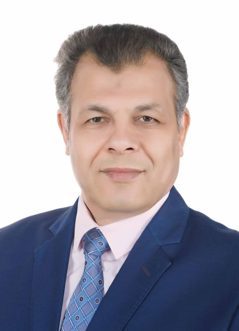 الدكتور المنشاوي يُصدر قرارين بتجديد تعيين رئيس قسم بكلية الطب البيطري وتعيين وكيل كلية الآداب 