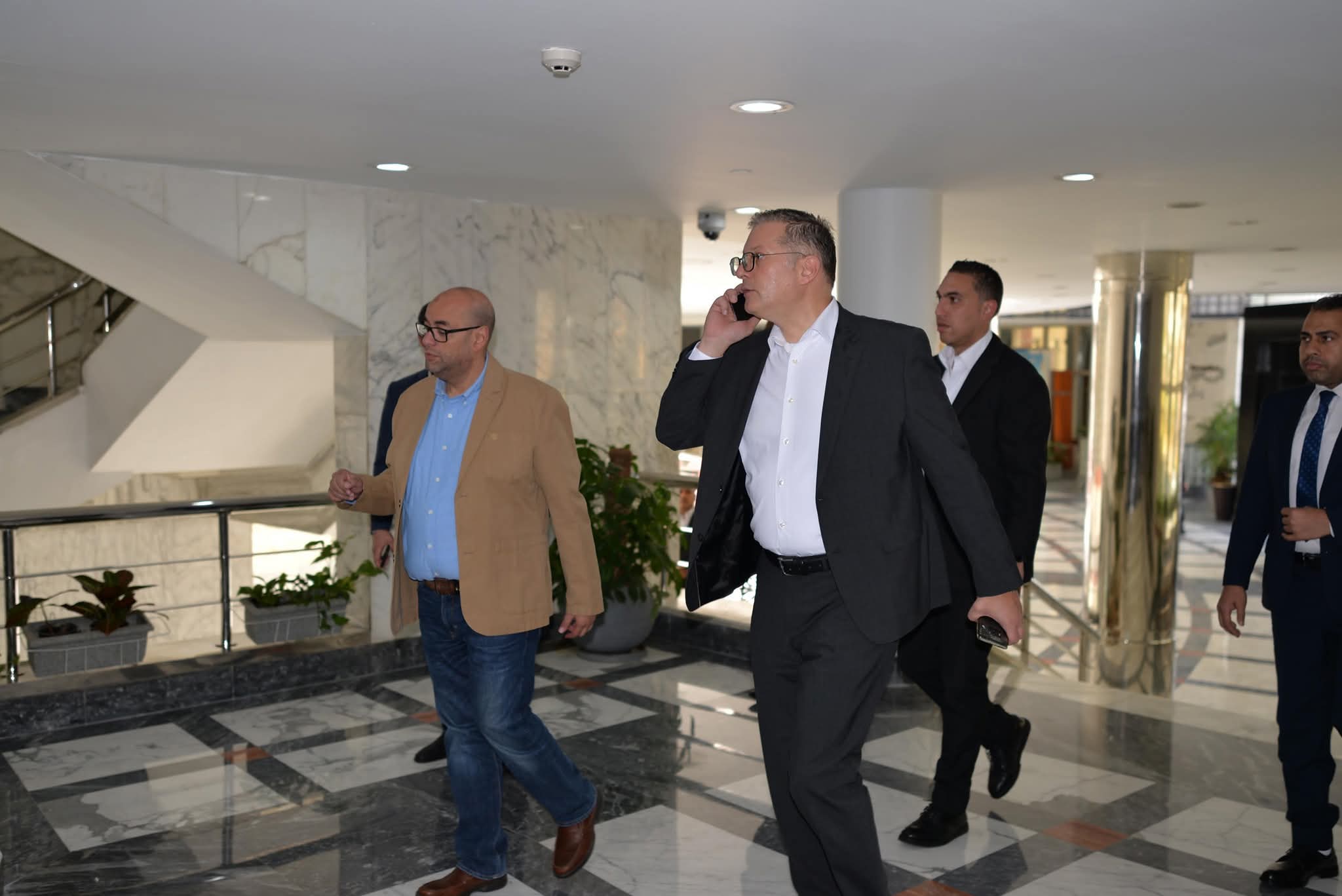 وزيرا الكهرباء والبترول والثروة المعدنية في زيارة تفقدية لمركز التحكم القومي في الشبكة القومية للغاز الطبيعي