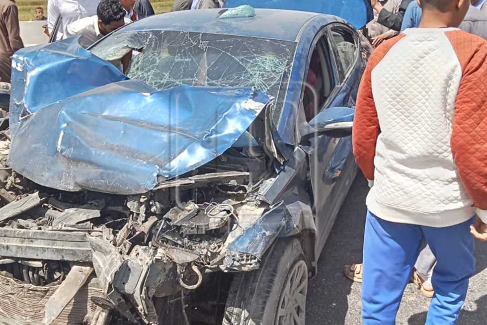 إصابة 3 أشخاص في حادث تصادم بالمريوطية 