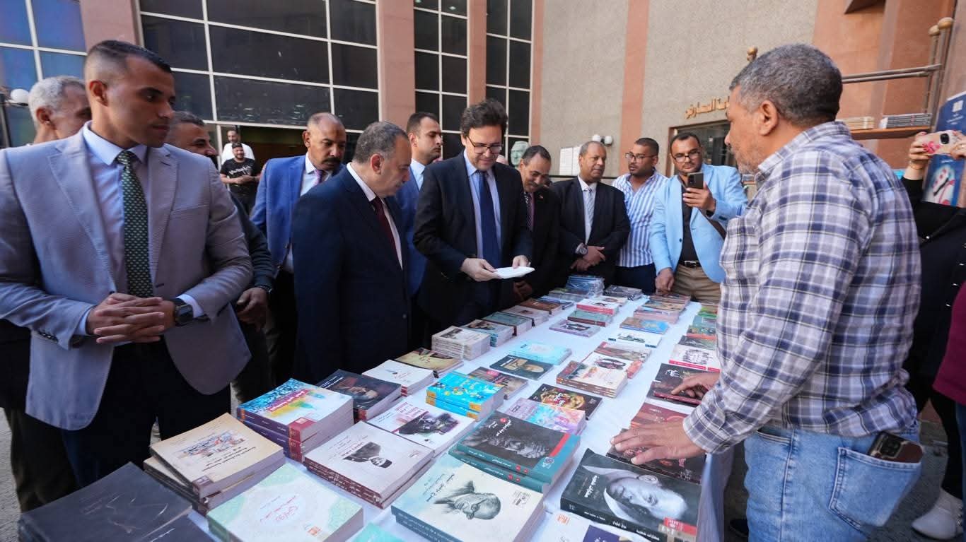 محافظ أسيوط ووزير الثقافة يتفقدان قصر ثقافة أسيوط ويوجهان بتطوير مرافقه ودعم أنشطته الفنية