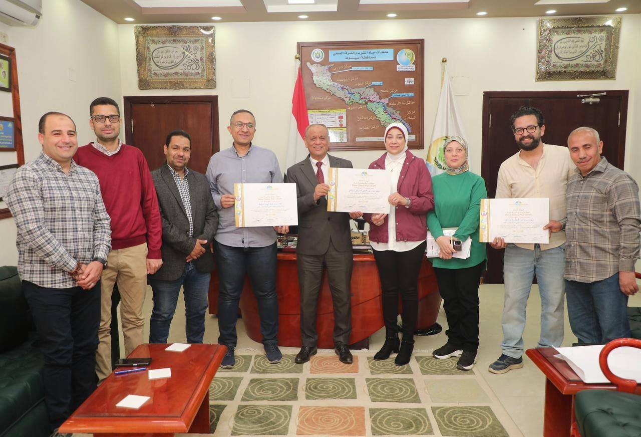 مياه أسيوط ترتقي بالإمداد المائي: اعتماد شهادات مأمونية المحطات الاستراتيجية لتعزيز جـــودة الخدمات