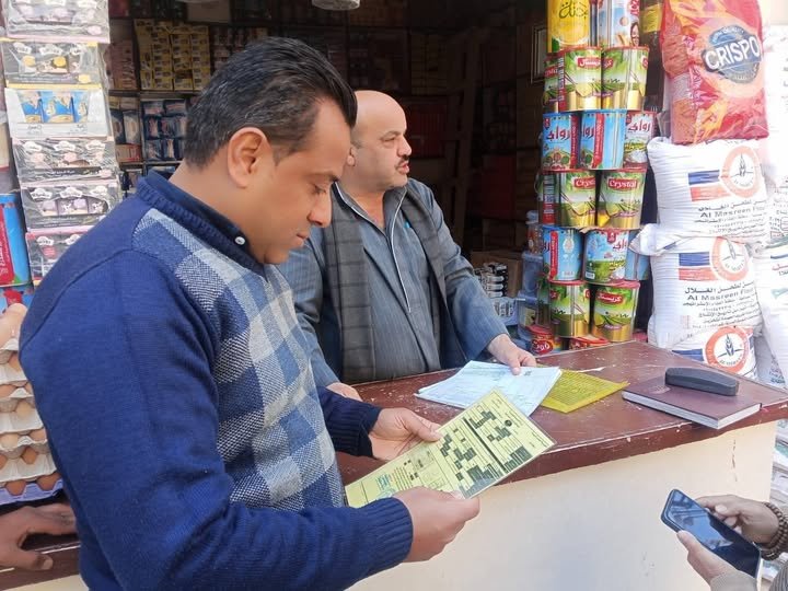 محافظ المنيا: تكثيف الجهود لتقنين أوضاع المحال العامة وتطبيق القانون بكل حزم